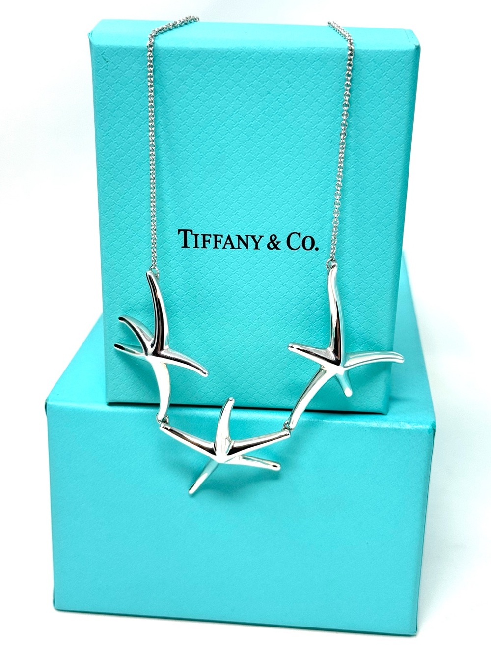 Authentic Tiffany & Co. 3 Large Starfish Link Necklace.